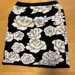 お買い得♡ MURUA バラ柄 タイトスカート サイズ03