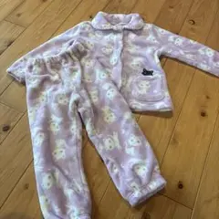 ④120サイズ　Dreaming Cute 猫柄パジャマ　もこもこパジャマ