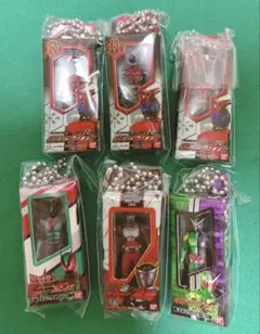 仮面ライダー ソフビパッケージチャーム&チョコスナック 6個セット