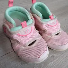 new balance　ベビー　サンダル　13センチ