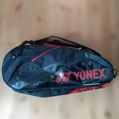 美品 YONEX ヨネックス テニス バドミントン ラケットバッグ 黒/赤