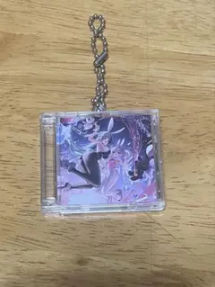 勝利の女神 NIKKE ニケ展 ジュークボックスキーホルダー - メルカリ