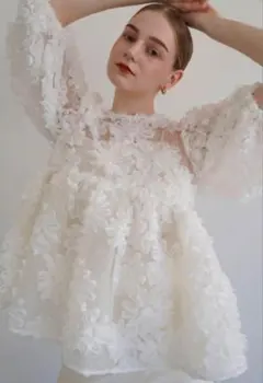 flower lace gather tops ホワイト - メルカリ