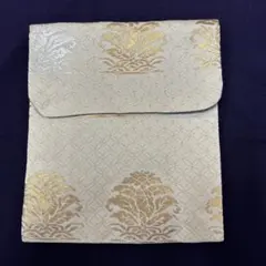Tassinari & Chatel タシナリシャテル 数寄屋袋 ⭐️【新品