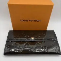 LOUIS VUITTON ルイヴィトン ヴェルニ ポルトフォイユ サラ 長財布