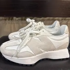 New Balance 327 スニーカー ホワイト/ベージュ