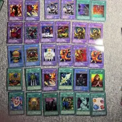 遊戯王カード まとめ売り】青眼の究極竜・精神操作・リビングデッドの