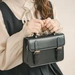 amr. スクエアバック　ブラック