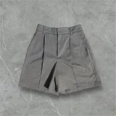 【美品】きれいめ ショートパンツ チェック柄 グレー系 ハイウエストy2k古着