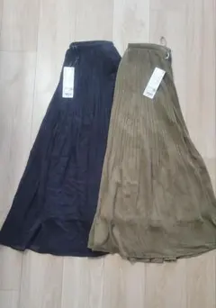 新品☆UNIQLO シフォンプリーツスカート　丈短め Lサイズ　2枚セット