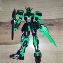 ストライクガンダム [リサーキュレーションカラー/ネオングリーン] 組み立て済