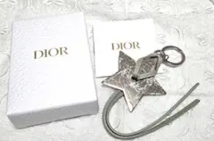 【未使用　新品】Dior スターチャーム バッグチャームのサムネイル