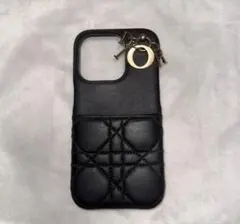 Dior iPhoneケース ブラック キルティング チャーム付きのサムネイル