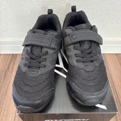 【瞬足】スニーカー　黒　21.0㎝