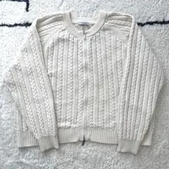 ベイフロー　ニットカーディガン