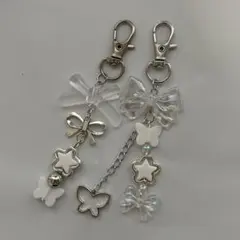 ビーズキーホルダー y2k チャーム 透明 クリア オーロラカラー 白 ⑩