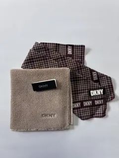 DKNY ハンカチとタオルハンカチ2枚セットのサムネイル