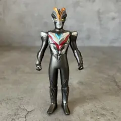 ウルトラマンヒーローシリーズEX ウルトラマンビクトリー メタリックver.のサムネイル