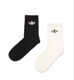 【即完売品】adidasフラッフィークルーソックス ホワイト/ブラック2足組M