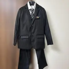 美品　男の子ストライプフォーマルスーツ【160】