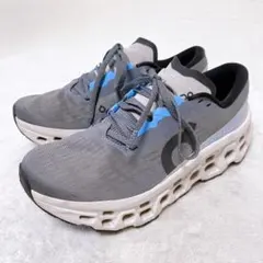 超美品 On オンクラウドランナー 23.0ランニングシューズ レディース 