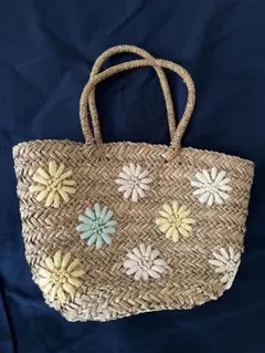 花モチーフ かごバッグ