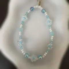 水色の花モチーフ携帯アクセサリー