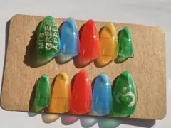 アーモンド型　青リンゴ　ミセスネイル　推し活ネイル