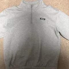 グレー ハーフジップ トレーナー