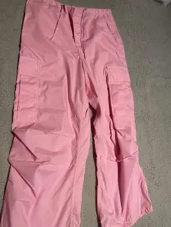 ピンク カーゴパンツ サイドポケット付き