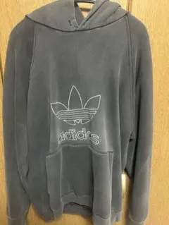 値下げ80s old adidasblackパーカー BALENCIAGA元ネタのサムネイル