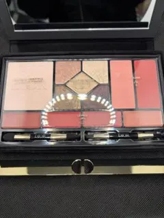 週末SALE ディオールDior パレット クリスマスコフレ