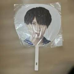 井上瑞稀　ジャンボうちわ