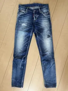 DSQUARED2 デニムパンツ ペイント加工 インディゴ メンズ - メルカリ