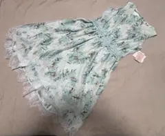 美品☆ ローズティアラのレース挟み込みお花柄ノースリーブワンピース