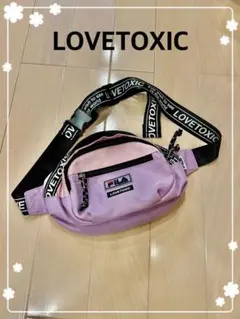 LOVETOXIC FILA ⭐︎ボディバッグのサムネイル