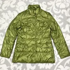 グリーン ダウンジャケット