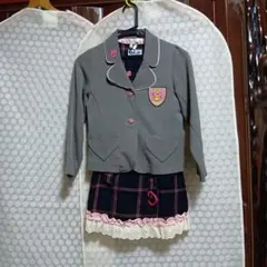 Item thumbnail for item 264c51fc-d1b5-40ce-b63a-94740d96a225