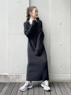 Ungrid ブラックニットワンピース ジップアップ