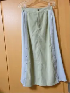 アルファベッツアルファベット　スカート　異素材スカート