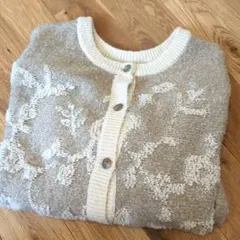 サマンサモスモス　前後着花柄ジャカードニットカーディガン