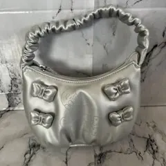 GU エスターバニー EASTER BUNNY シルバー ハンドバッグ ポーチ