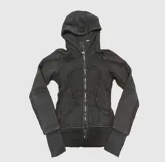 ルルレモン✴︎グレー フルジップ フード付き クロップドパーカー ルルレモン✴︎グレー フルジップ フード付き クロップドパーカー