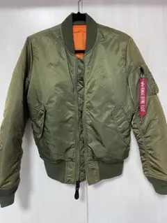 Item thumbnail for item b5560ce6-f371-4cba-be8f-a674d1b0a81c