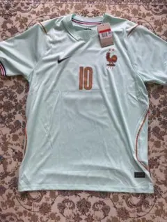 T*A様 新品タグ付きNike フランス代表 アウェイユニフォーム MBAPPEのサムネイル