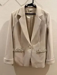 【美品】*⭐︎ Rady ベージュ ビジュー付きジャケット Mサイズ*⭐︎