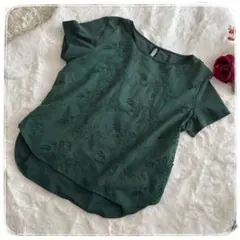 【エンスウィート】刺繍ブラウス カットソー グリーン M 半袖 花柄のサムネイル