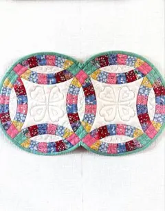 キルトドイリー 『ダブルウェディングリング』