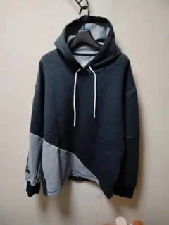 HOKA アシンメトリックデザイン パーカー