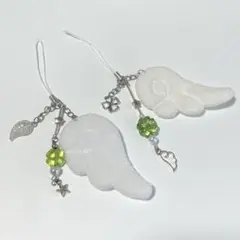 ウィッシュコア　羽　クローバー　ビーズストラップ　韓国　y2k 水色　２つセット